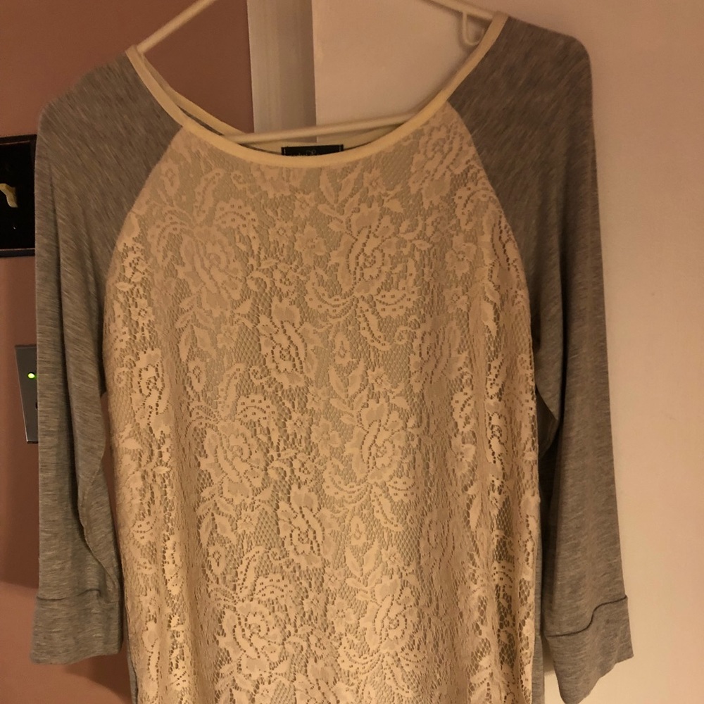 3/4 Sleeve Shirt